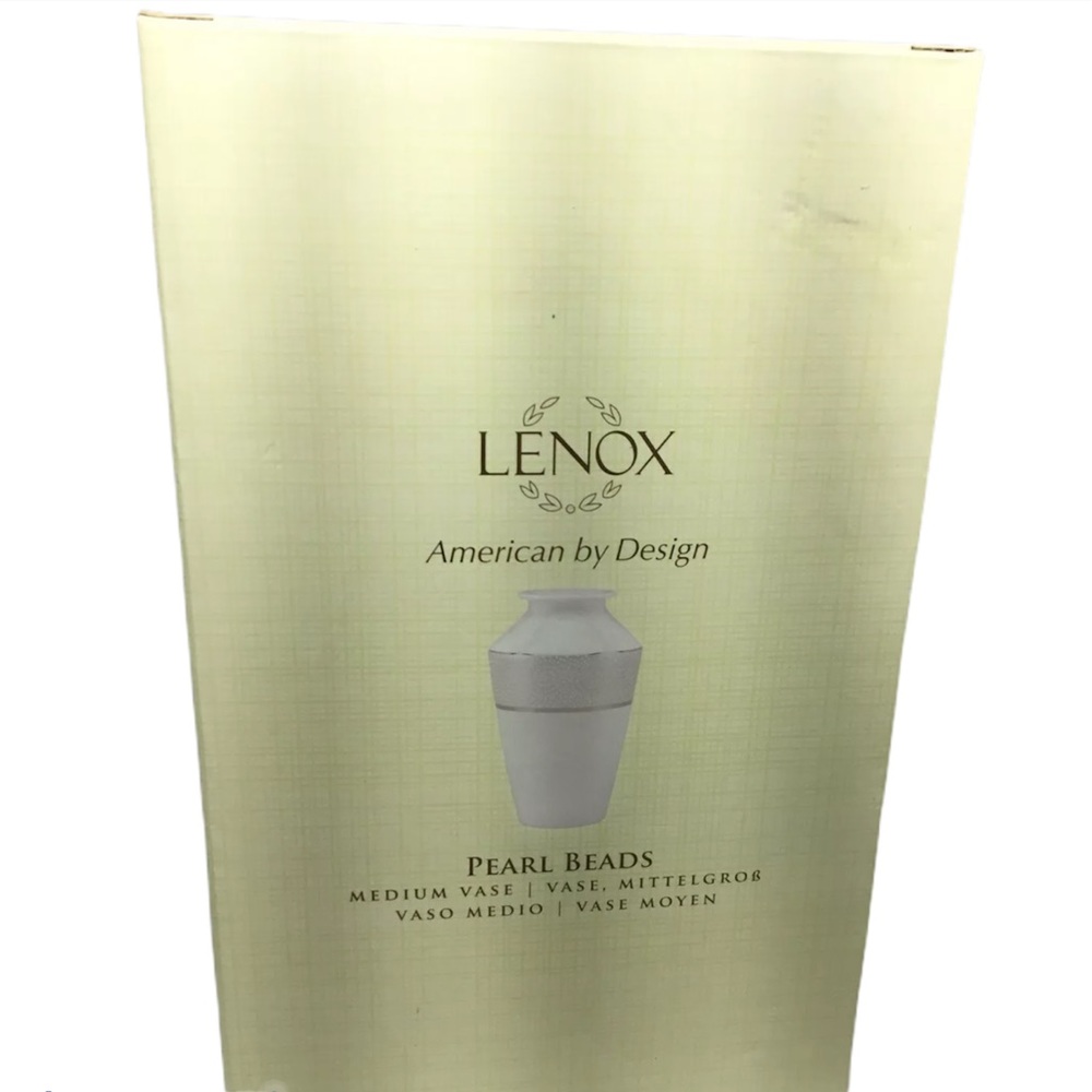 Lenox Fine Bone China Platinum Porcelain Vase - Picture 7 of 9
